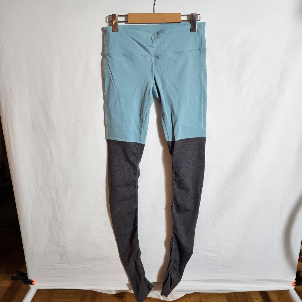ALO Yoga Blue and Gray Leggings